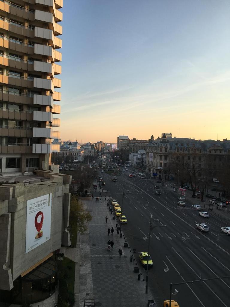 Central Studio Across From Intercontinental Bucureşti Exterior foto